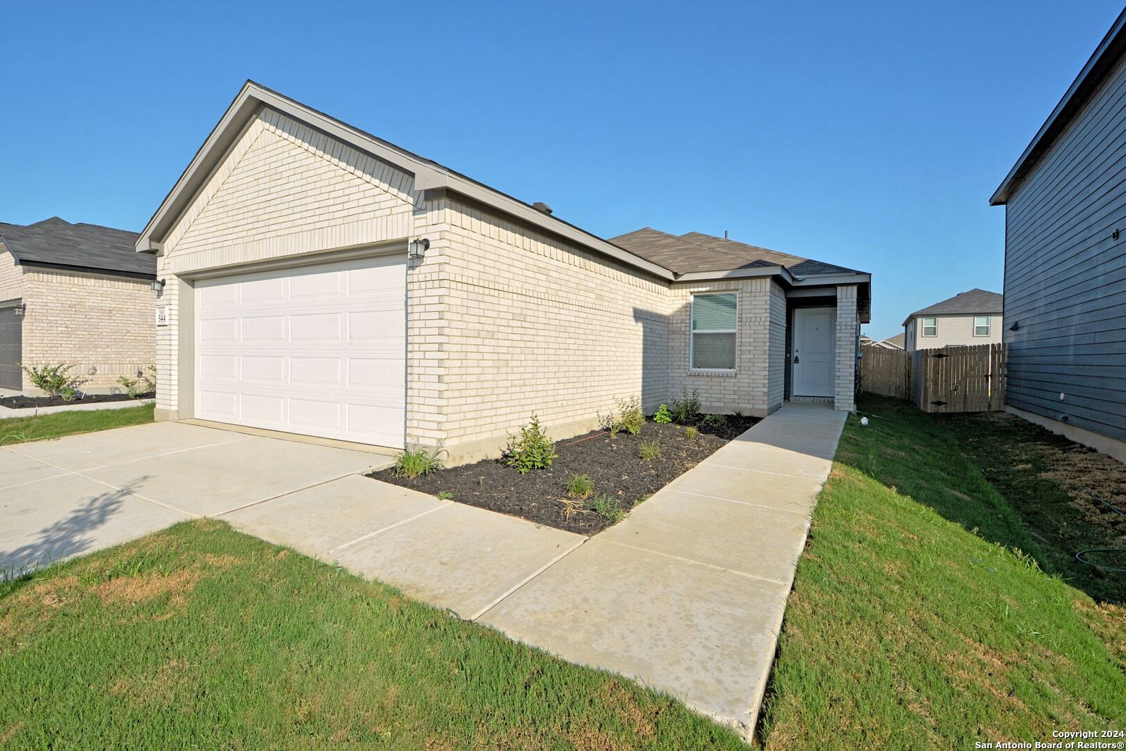 544 Dakota Creek New Braunfels TX 78130