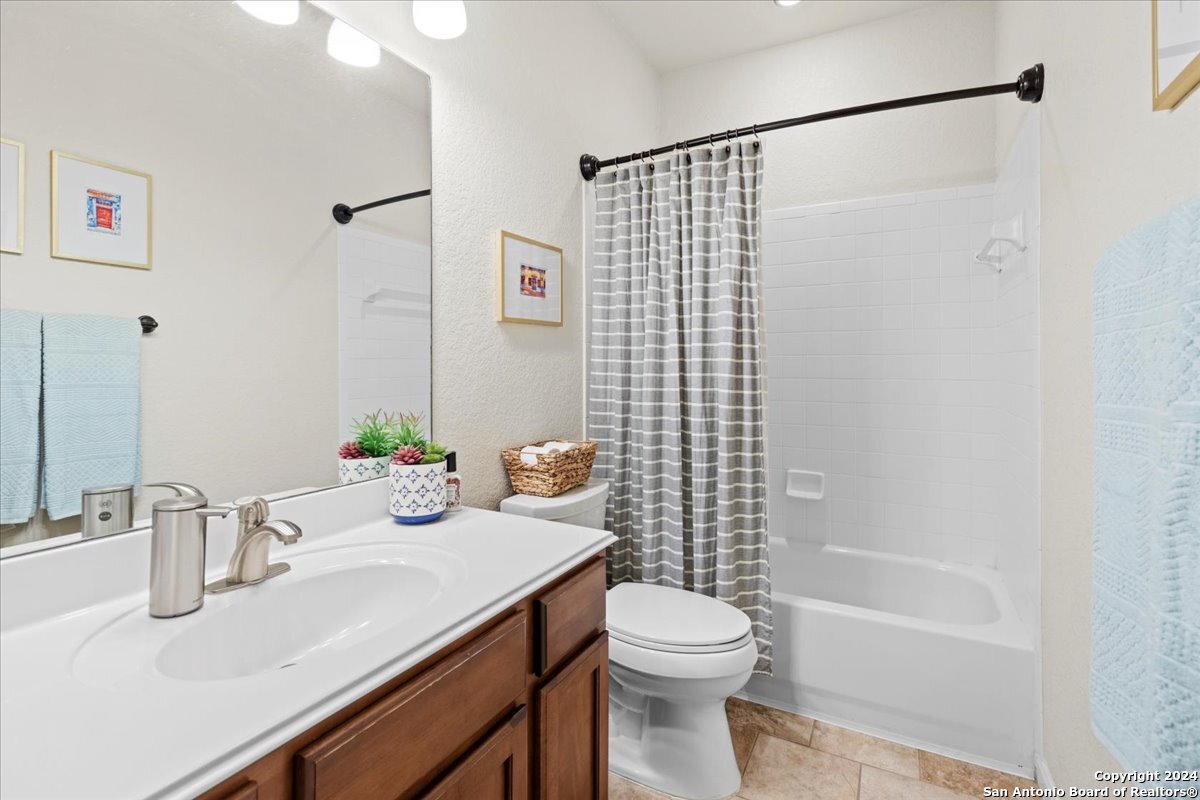 1301 Magellan Windcrest TX 78239