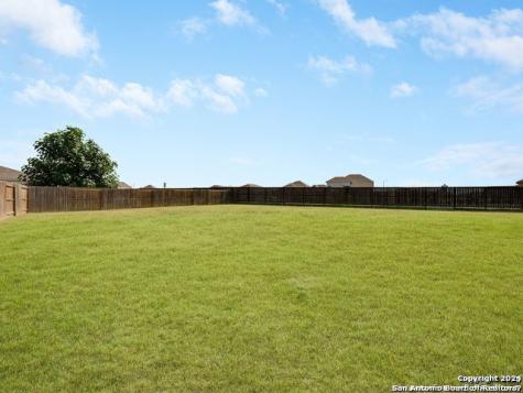 12227 Stratsburg San Antonio TX 78252