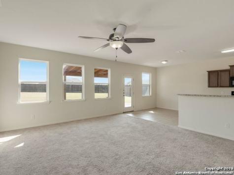 12227 Stratsburg San Antonio TX 78252