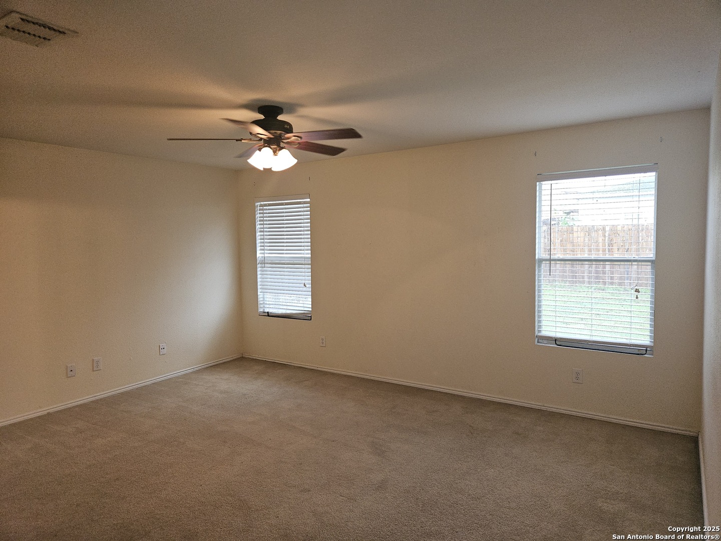 204 N Willow Way Cibolo TX 78108
