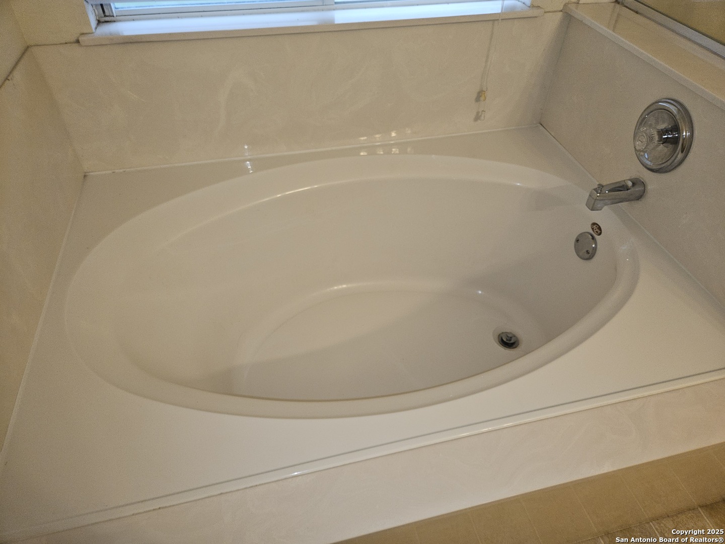 204 N Willow Way Cibolo TX 78108