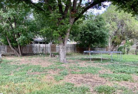 5711 Gillis San Antonio TX 78240