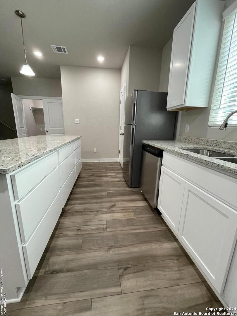 21518 James Charles San Antonio TX 78255