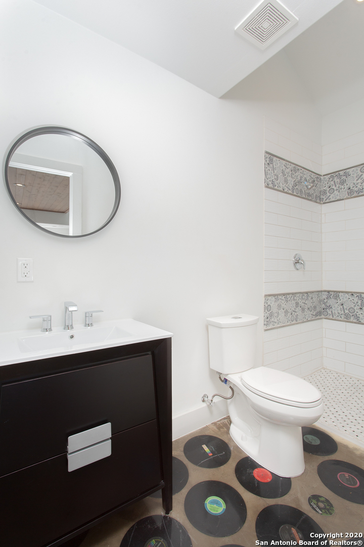 210 Furnish Avenue San Antonio TX 78204