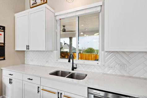 132 Ash Parkway La Vernia TX 78121