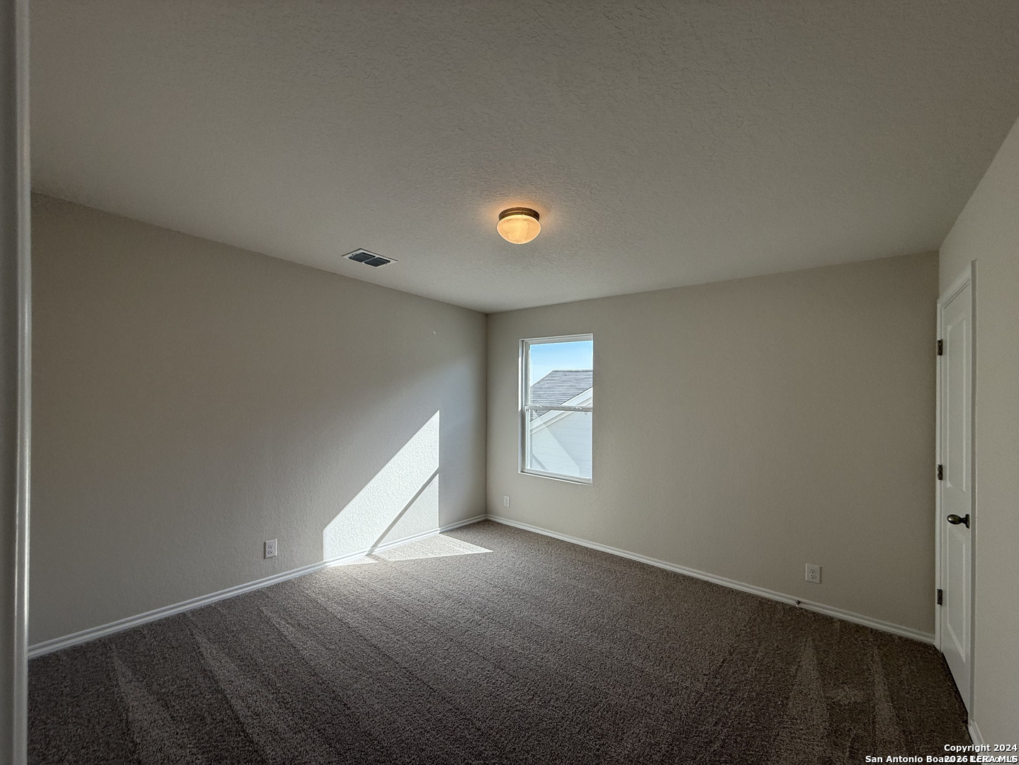 7637 Birch Hollow San Antonio TX 78252