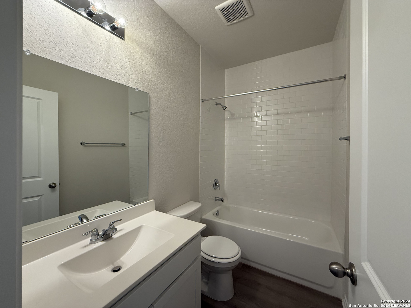 7637 Birch Hollow San Antonio TX 78252