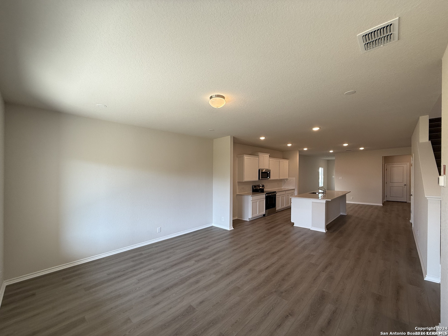 7637 Birch Hollow San Antonio TX 78252