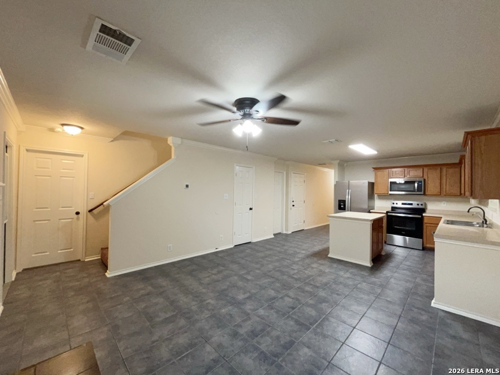 2611 Thunder Gulch San Antonio TX 78245