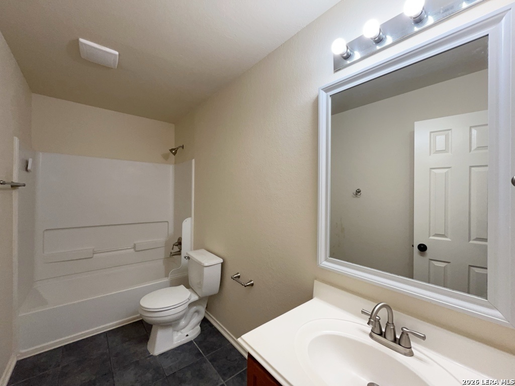 2611 Thunder Gulch San Antonio TX 78245