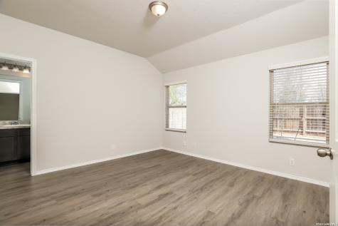 3723 Somers Crest San Antonio TX 78211