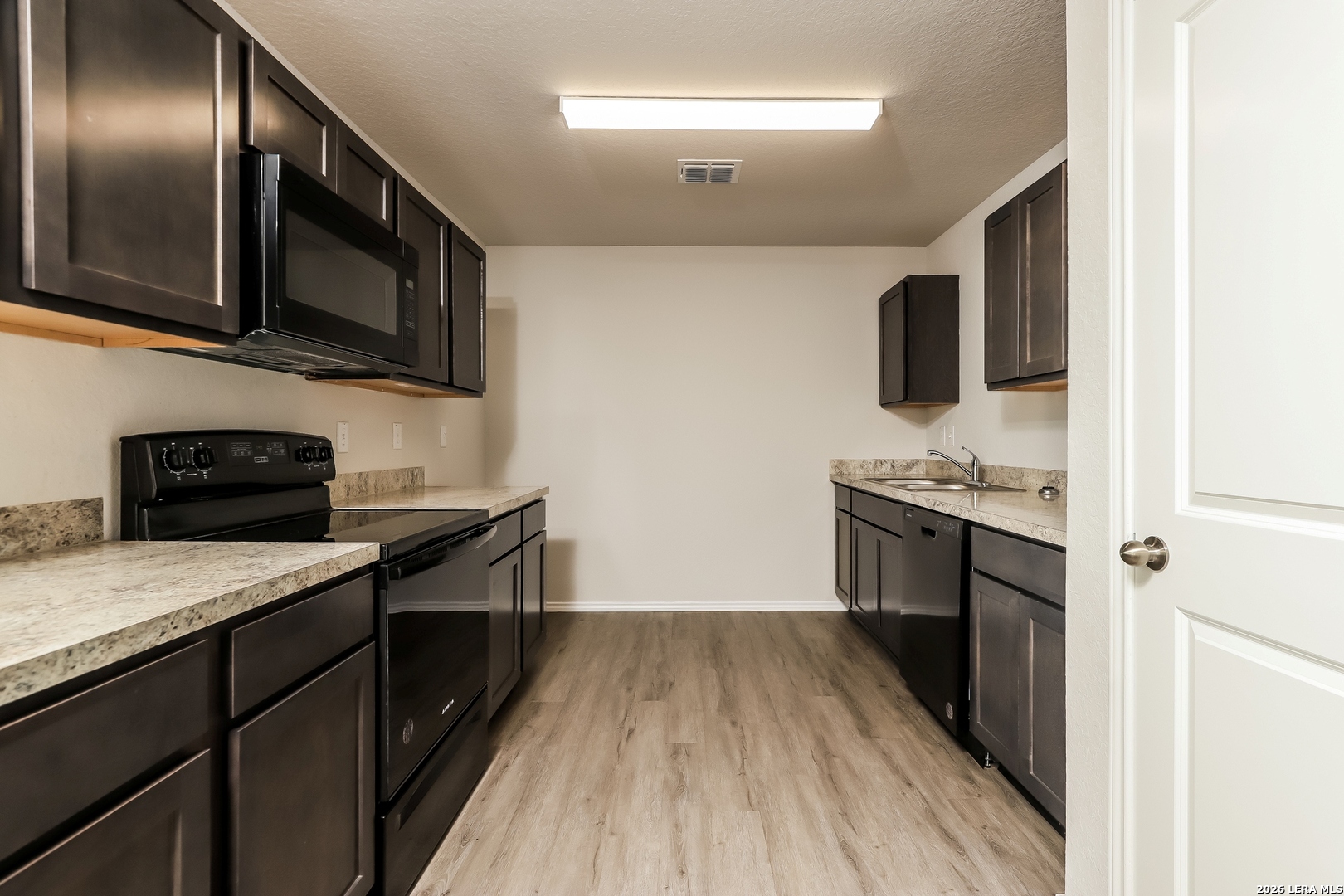 3723 Somers Crest San Antonio TX 78211