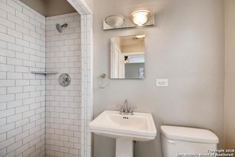 405 Quentin Drive San Antonio TX 78201