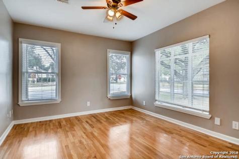 405 Quentin Drive San Antonio TX 78201
