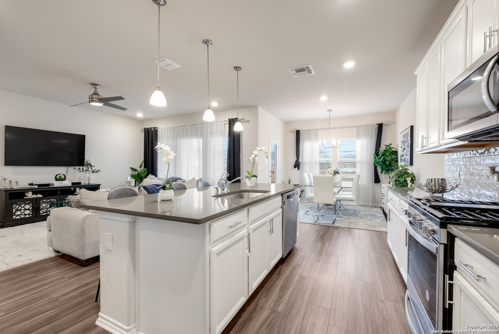 9015 Sage Pond Converse TX 78109