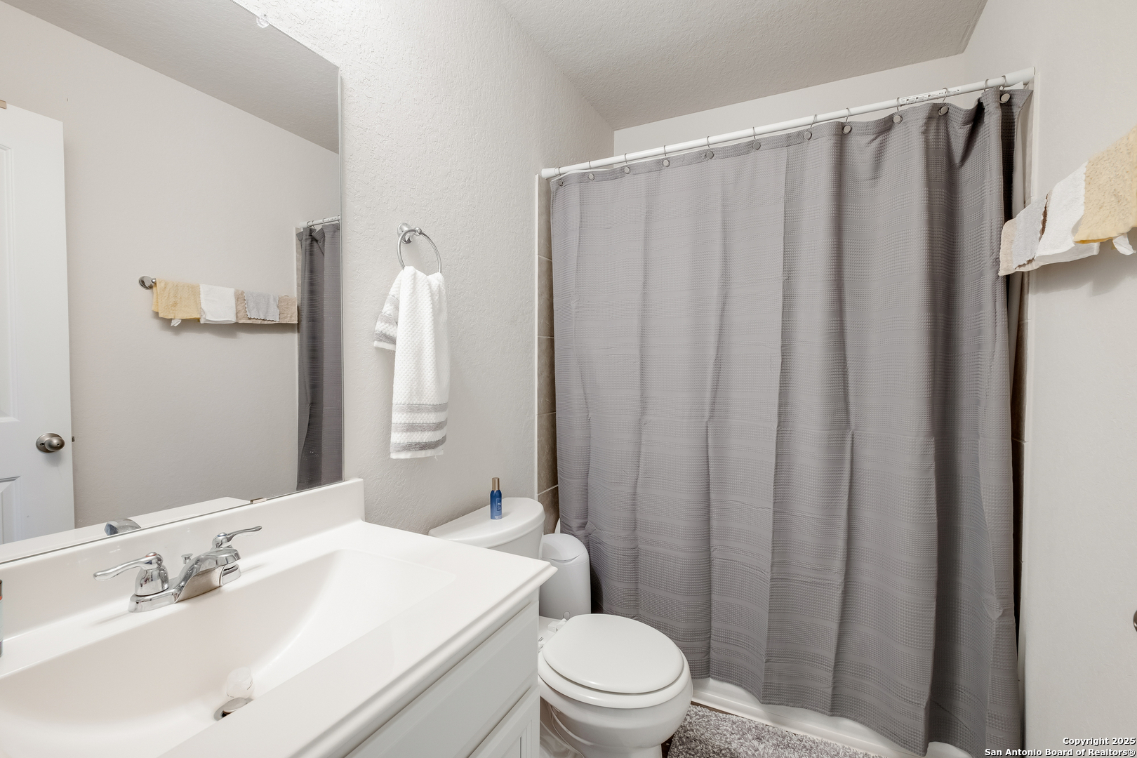 9015 Sage Pond Converse TX 78109