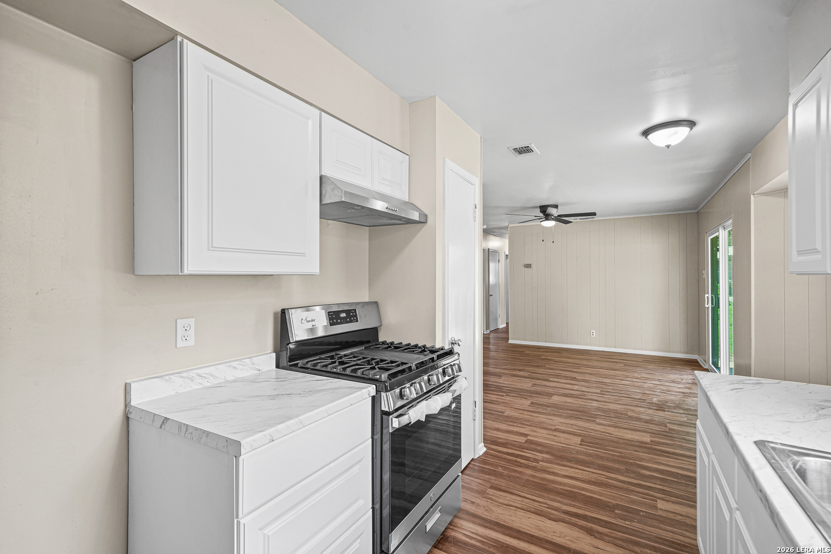 4442 Desert View San Antonio TX 78217