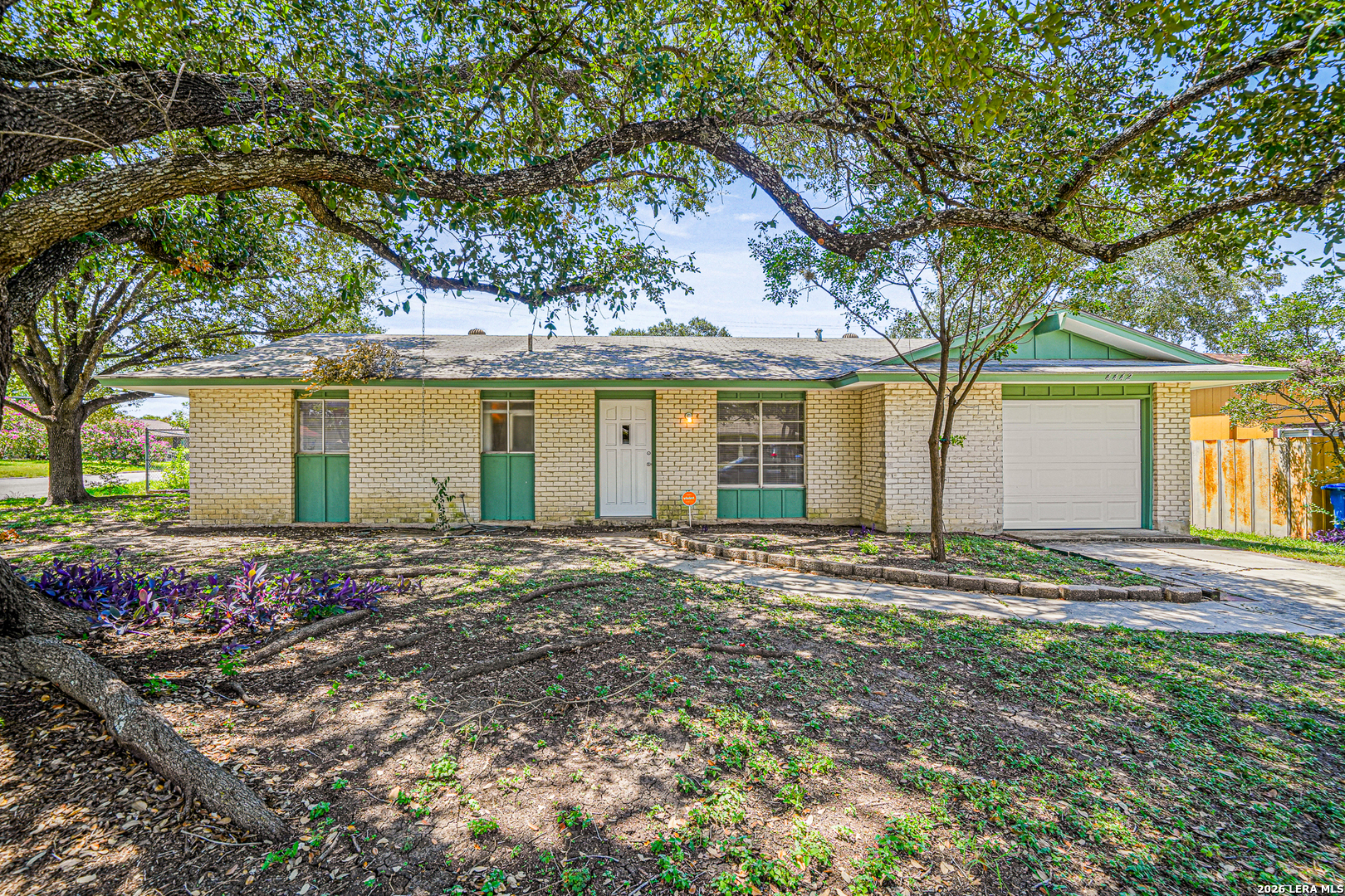 4442 Desert View San Antonio TX 78217