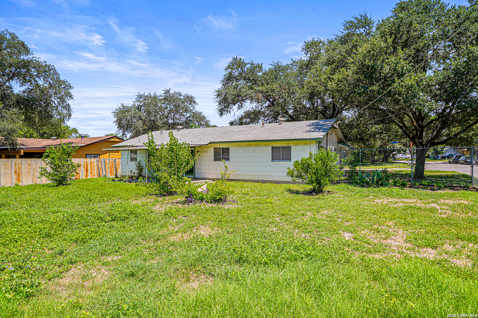 4442 Desert View San Antonio TX 78217