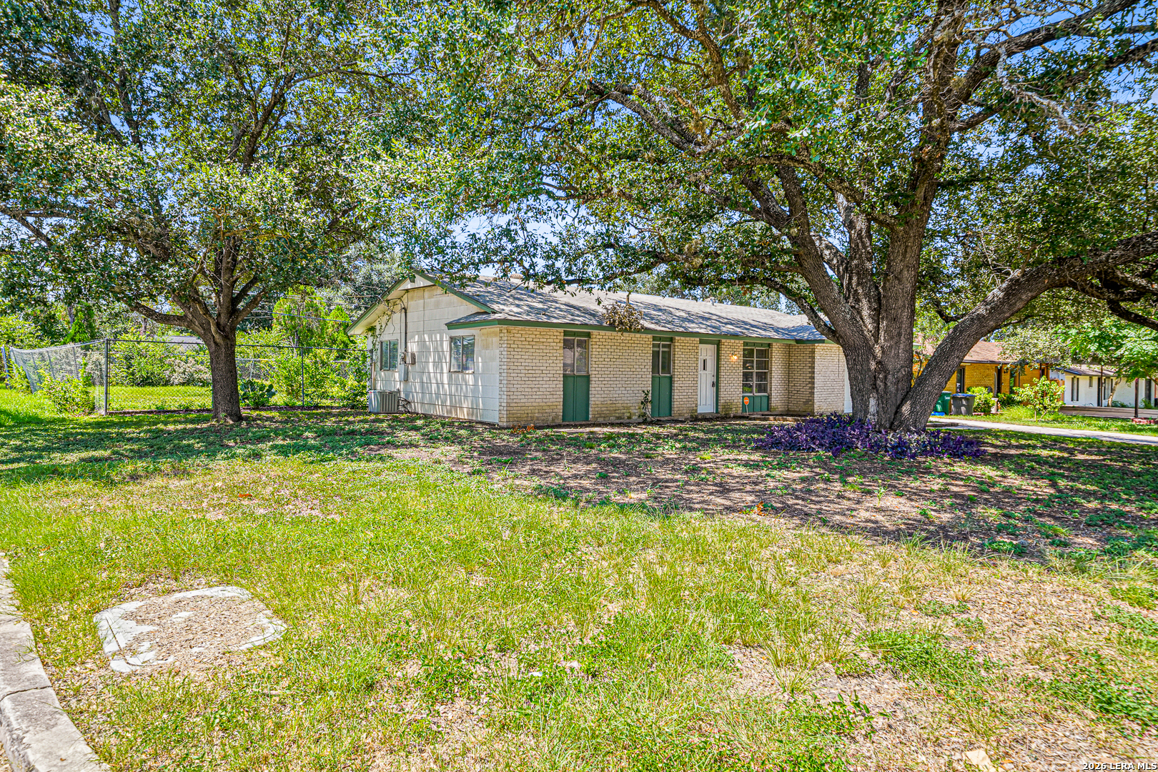 4442 Desert View San Antonio TX 78217
