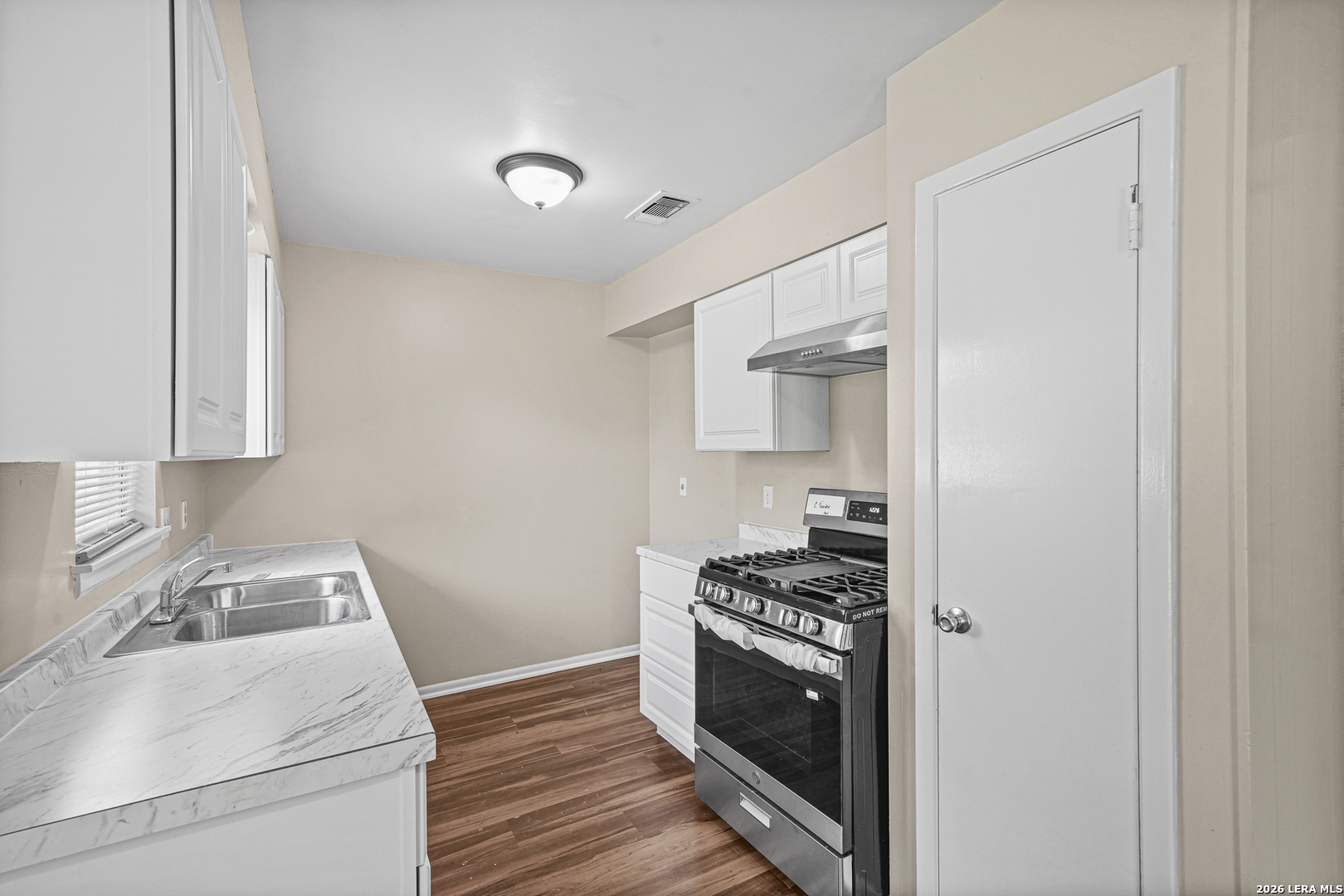 4442 Desert View San Antonio TX 78217