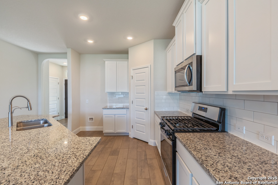 22002 Santa Elena San Antonio TX 78258