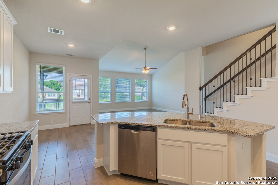 22002 Santa Elena San Antonio TX 78258