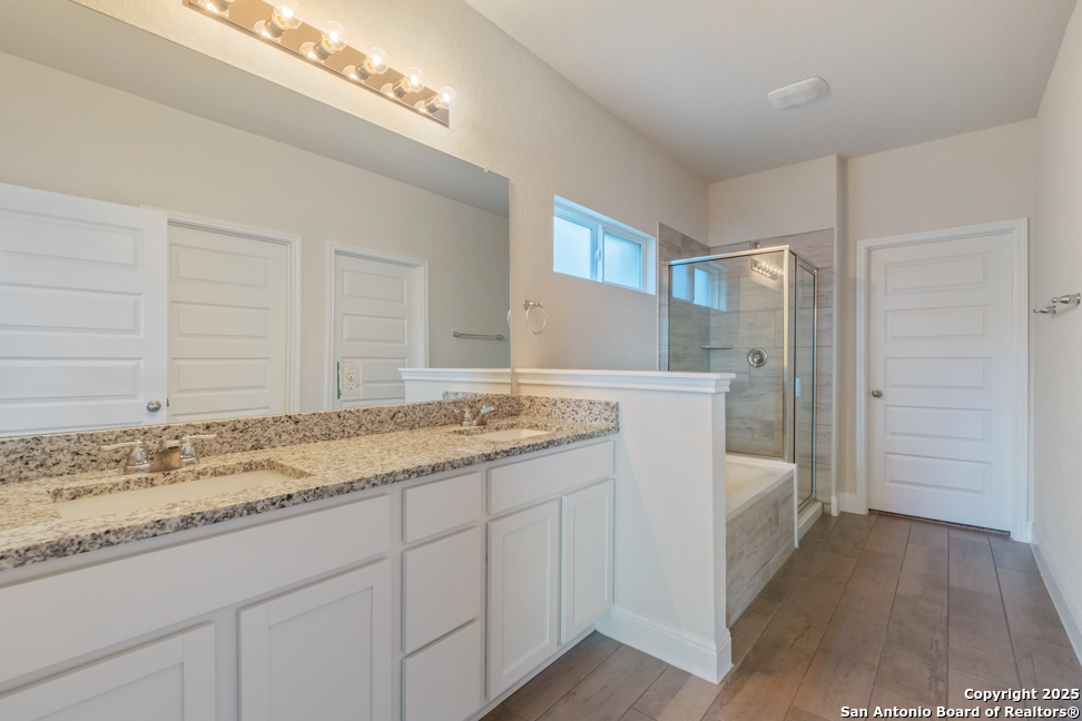 22002 Santa Elena San Antonio TX 78258