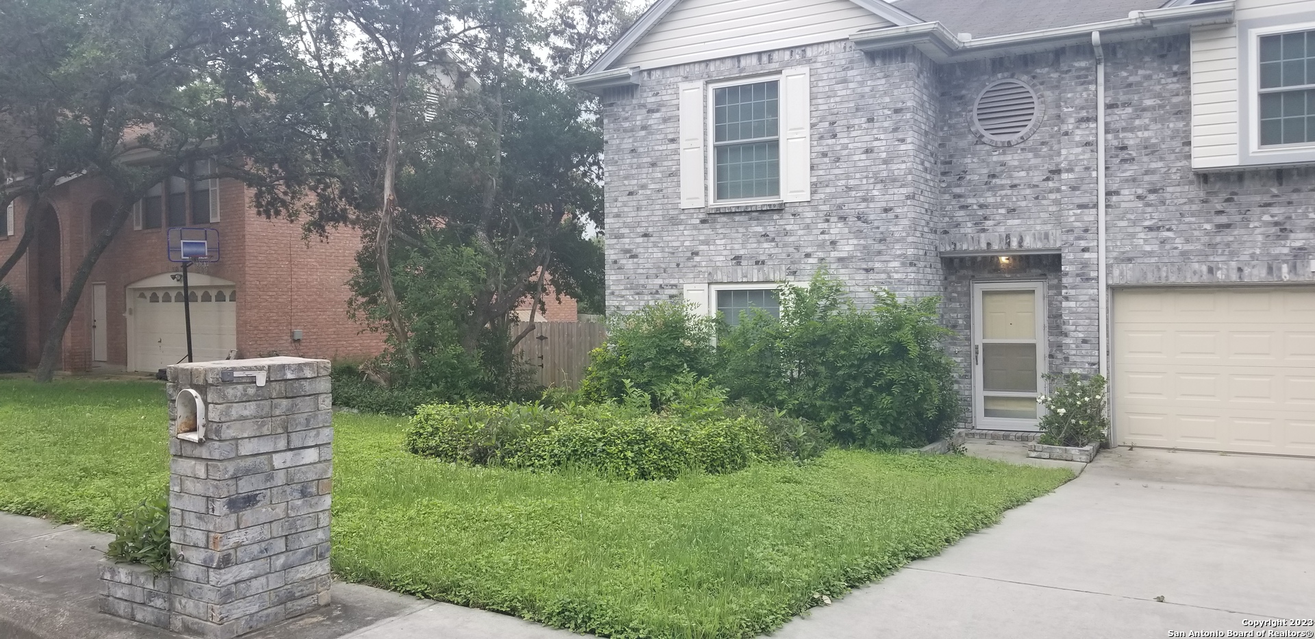 9330 Marsh Creek Drive San Antonio TX 78250