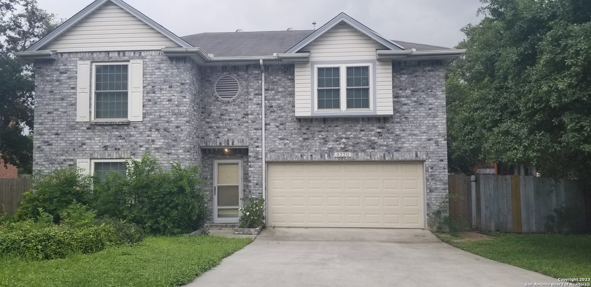 9330 Marsh Creek Drive San Antonio TX 78250