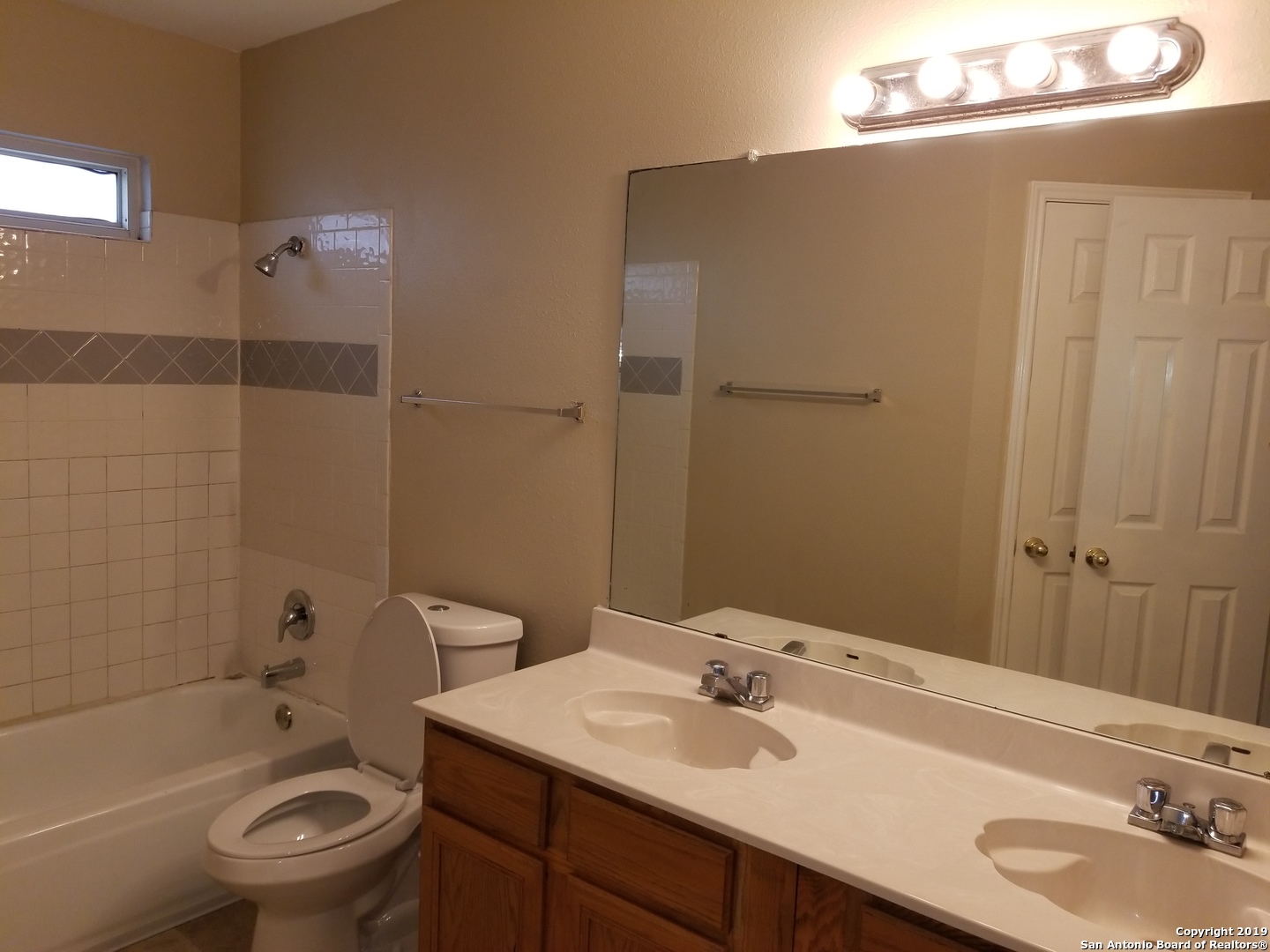 9330 Marsh Creek Drive San Antonio TX 78250
