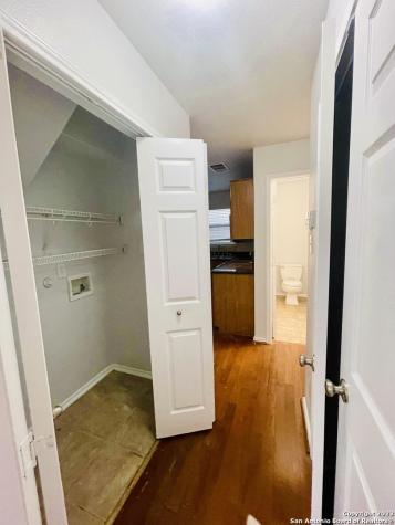 9538 Mustang Farm San Antonio TX 78254