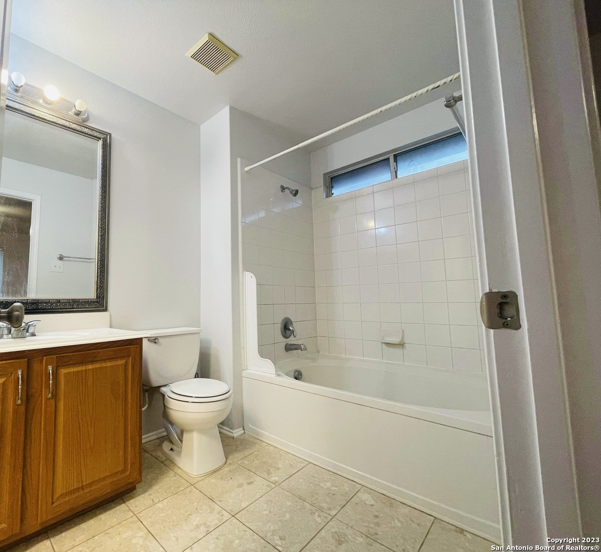 9538 Mustang Farm San Antonio TX 78254