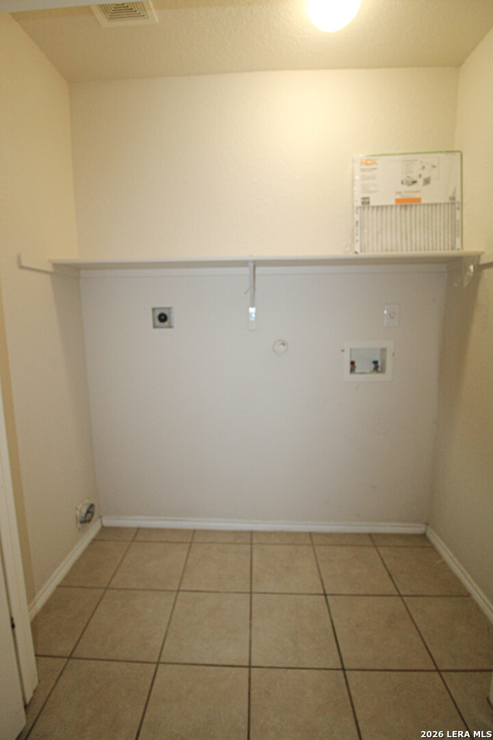 6511 Estes Flats San Antonio TX 78242