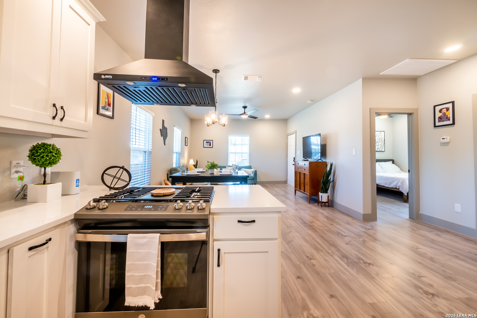 1123 S Olive San Antonio TX 78210