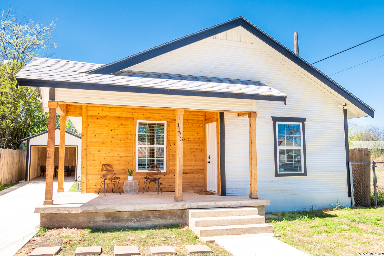 1123 S Olive San Antonio TX 78210