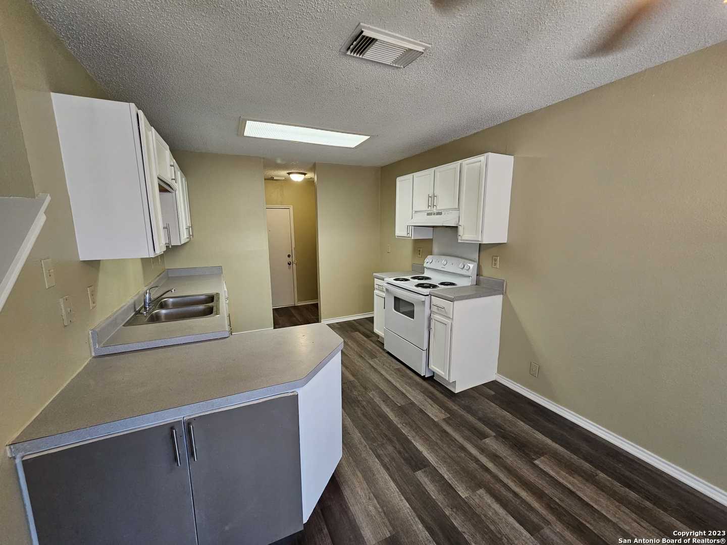 6706 Badger Pass Drive San Antonio TX 78239