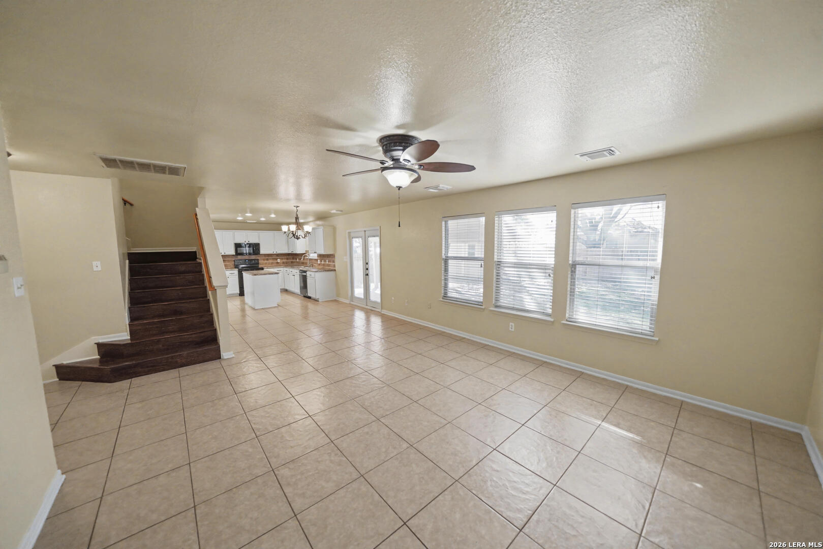 194 Laceleaf Lane Cibolo TX 78108