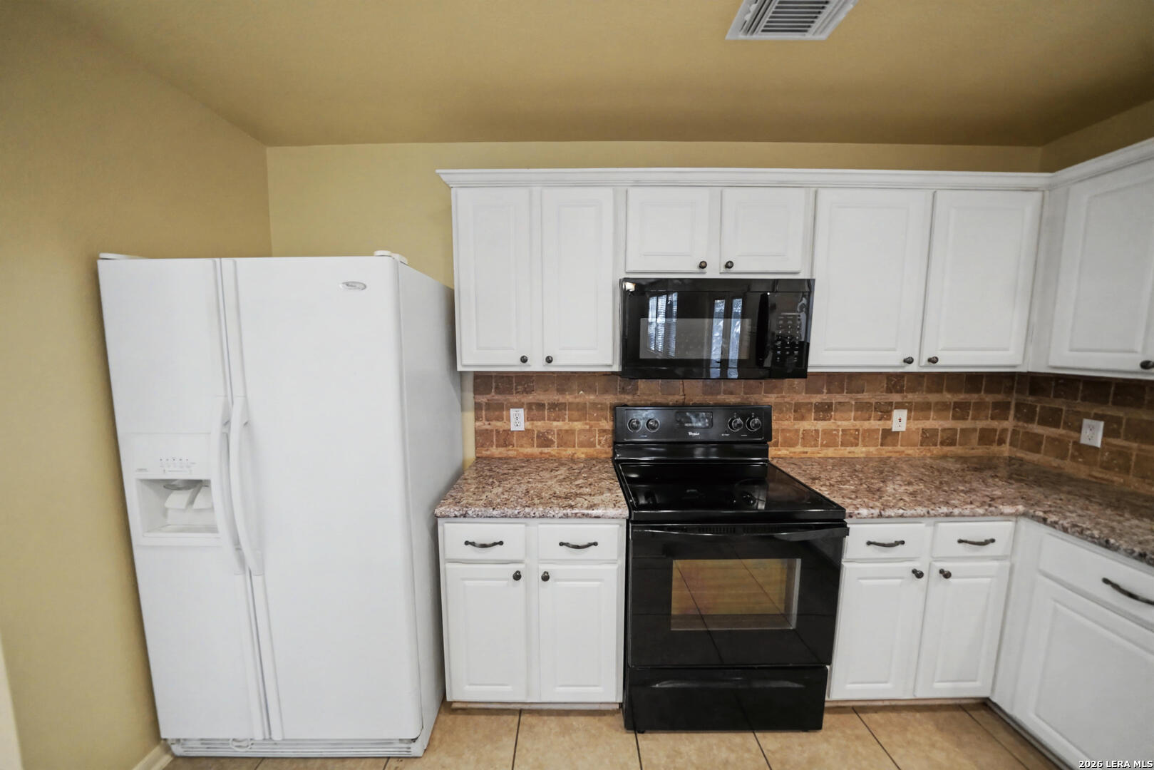 194 Laceleaf Lane Cibolo TX 78108