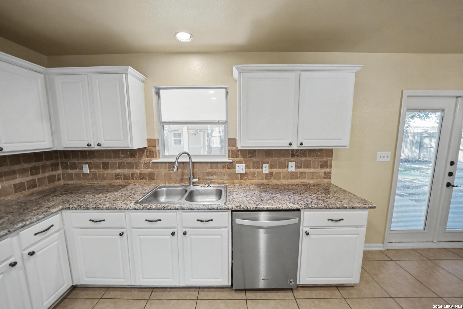 194 Laceleaf Lane Cibolo TX 78108