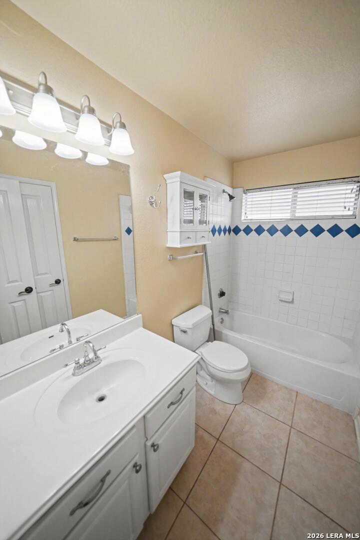 194 Laceleaf Lane Cibolo TX 78108
