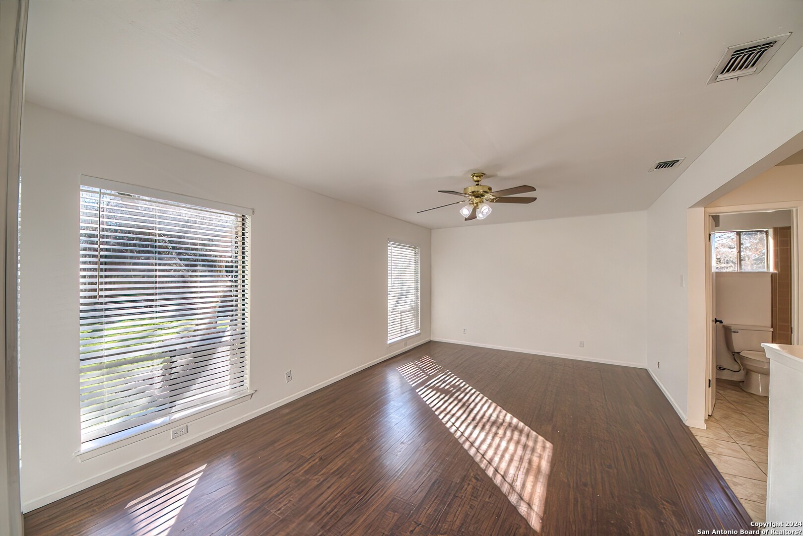1114 White Pine Street San Antonio TX 78232