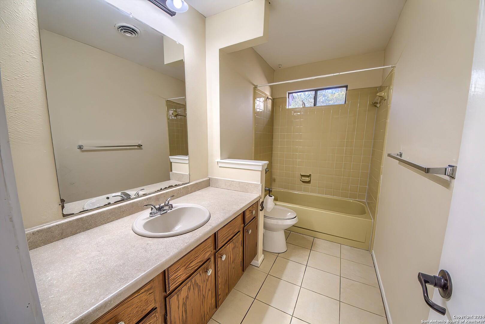 1114 White Pine Street San Antonio TX 78232