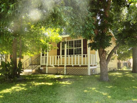 636 W Norwood San Antonio TX 78212