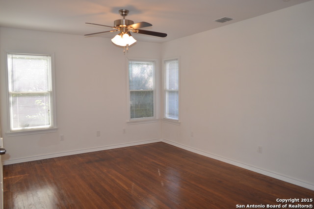 1812 Mardell Street San Antonio TX 78201