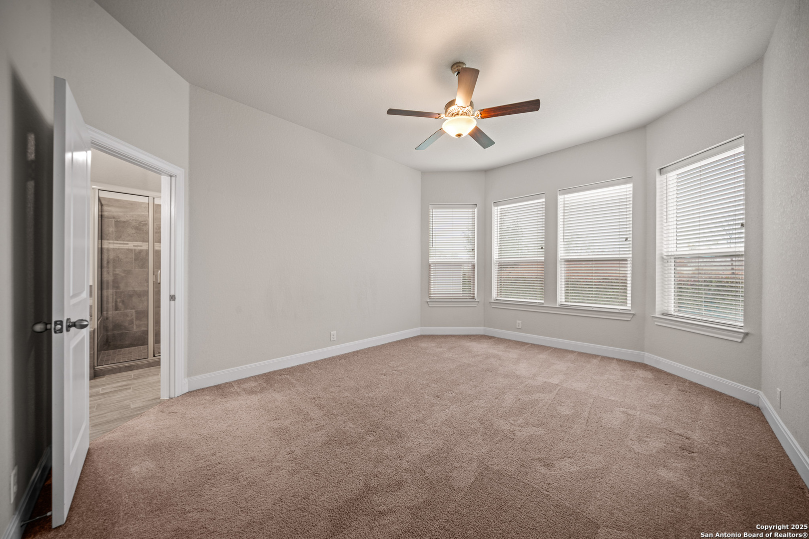 11518 Hollering Pass Schertz TX 78154