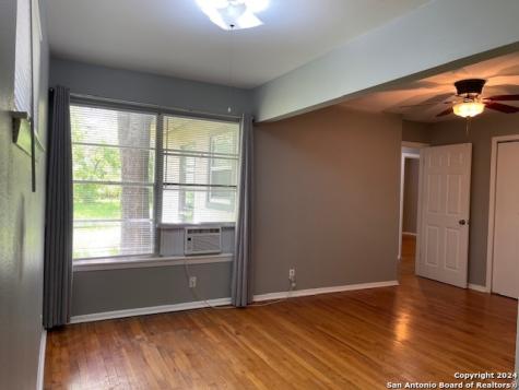138 Shady Rill San Antonio TX 78213
