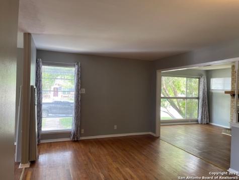 138 Shady Rill San Antonio TX 78213