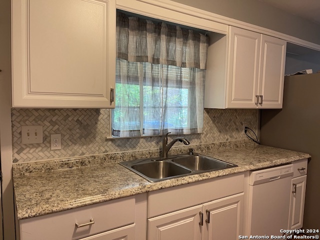 138 Shady Rill San Antonio TX 78213